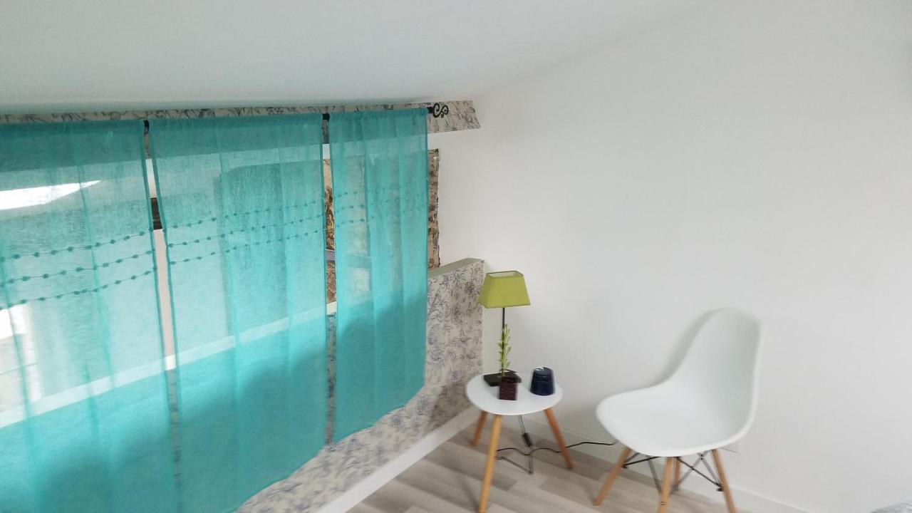 Tournus Castrum Romain- Loft 90M2 - 3 Etoiles - Petit Box Velo - 5Mn Autoroute Εξωτερικό φωτογραφία